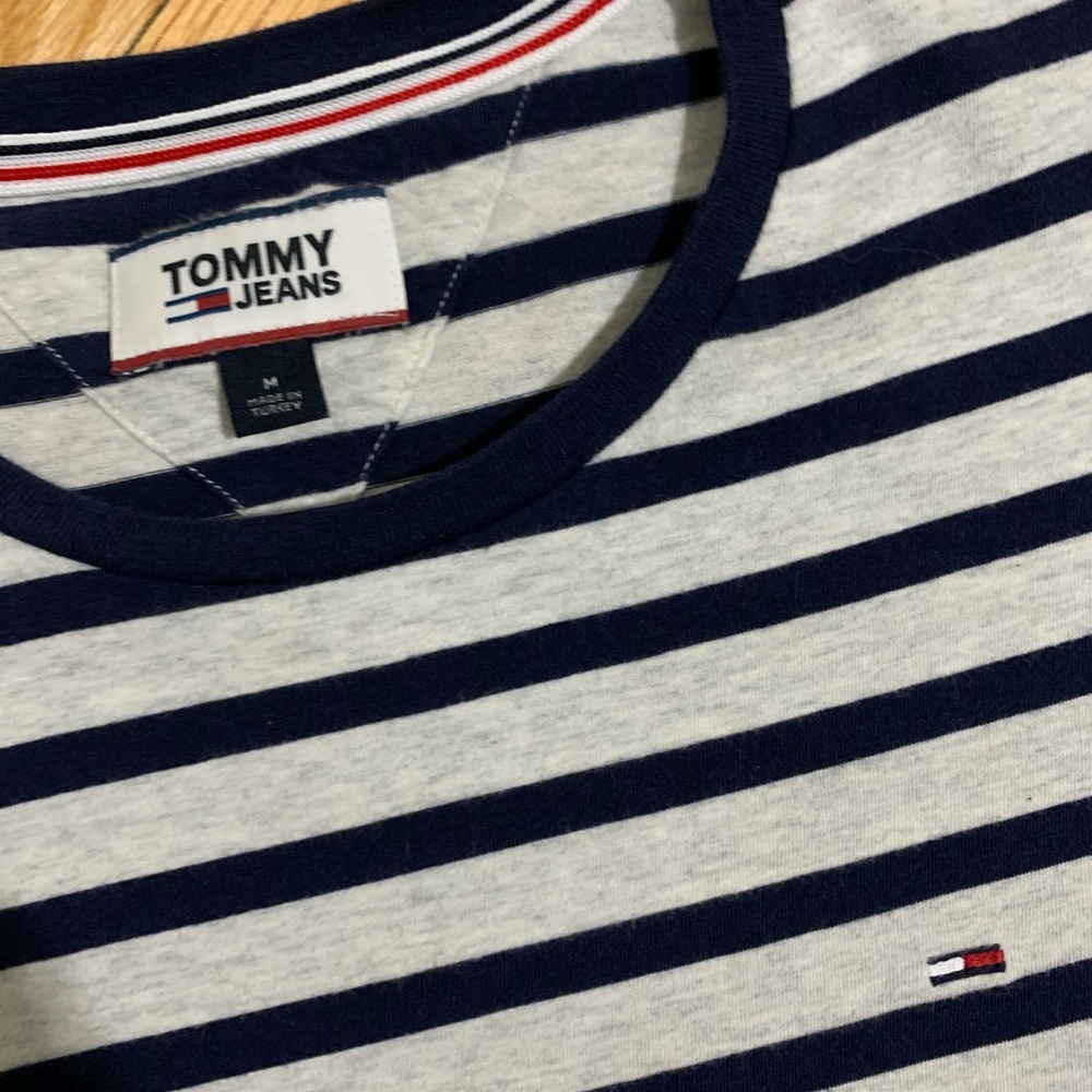 Tommy Hilfiger striped tee 100% cotton GUC - Picture 3 of 5